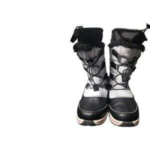 TOTES Insulated Winter Boots Black and White with Pink Stitching Size 3 Big Kids